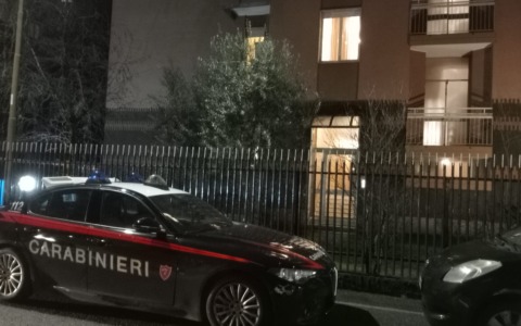 Paura in Brianza, accoltella il padre al culmine di una lite