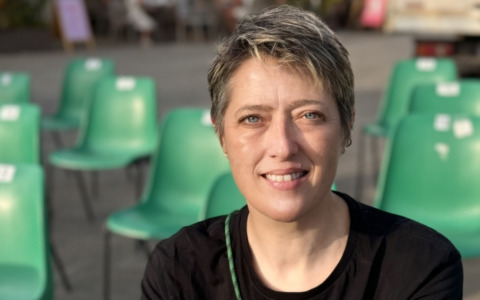 Vera Gheno mette in discussione la normalità con Nessunə è normale