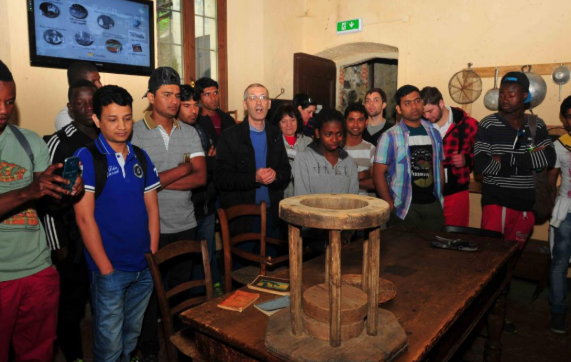 Stranieri a casa nostra? Giovani di seconda generazione in un paese della Brianza