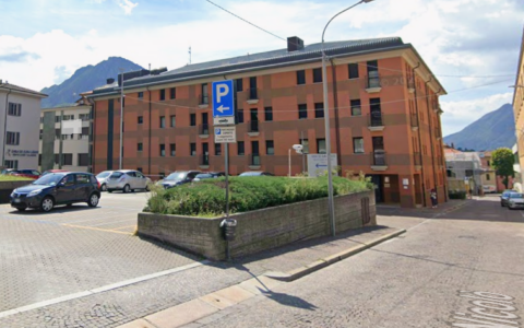 “Degrado e mancata tutela: una mamma multata a Lecco”