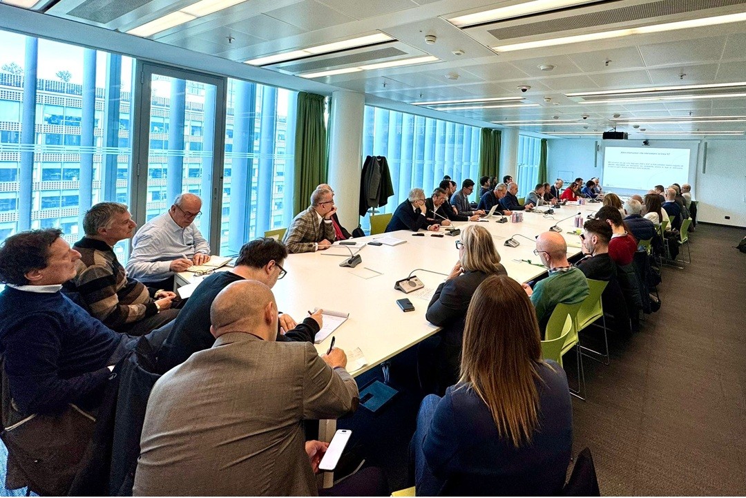 Interruzione S7 Lecco-Molteno-Milano: Regione e Trenord al lavoro su soluzioni per pendolari