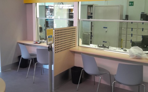 Riapre l’ufficio postale di Oggiono dopo la ristrutturazione Polis