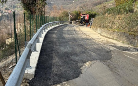 Frana di Sopracornola, promessa mantenuta: oggi pomeriggio riapre la strada, dopo i lavori