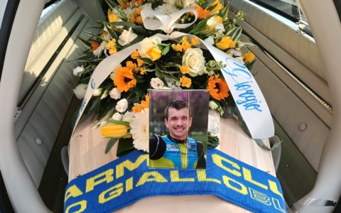 Straziante addio ad Antonio Brambilla, “I veri amici non muoiono mai”