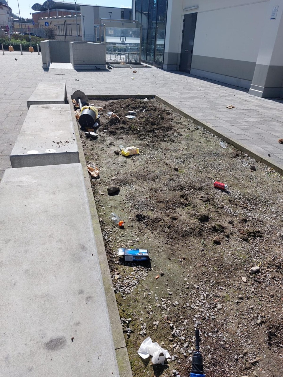 Degrado a Germanedo: cittadini arrabbiati