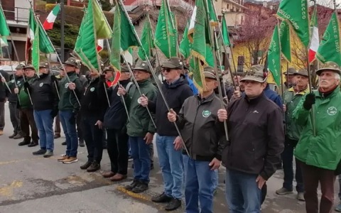 Grande festa per i 95 anni del gruppo alpini Cassina