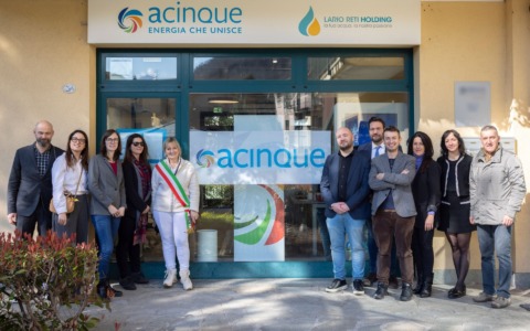 Acinque Energia: interventi sugli sportelli di Introbio e Oggiono