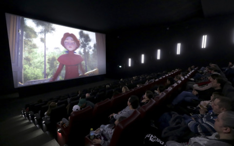 Cinema autism friendly: Oriocenter e Uci per la Giornata mondiale per la consapevolezza sull’autismo