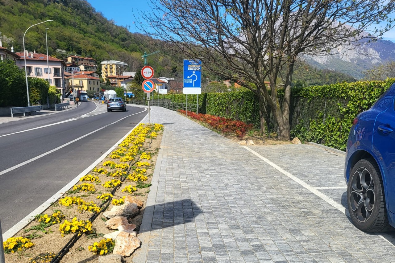 Pescate: nuovo marciapiede per la sicurezza e la riqualificazione del centro