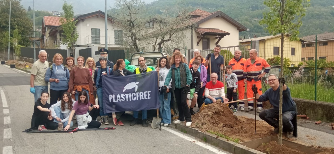 La Giornata del Verde Pulito e la cura del territorio insieme al Consiglio comunale dei Ragazzi di Mandello