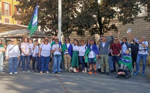 AmbientalMente si presenta con una camminata di 100 chilometri in 24 ore