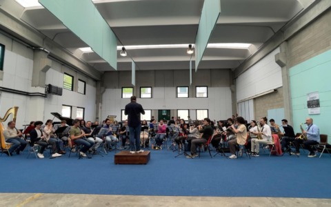 “La via dei laghi”: l’Orchestra dei Fiati della Brianza esegue il brano in anteprima a Valmadrera