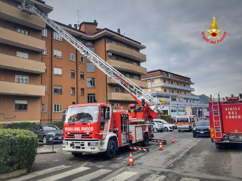 Malgrate, soccorso persona in via San Leonardo: intervento dei Vigili del Fuoco