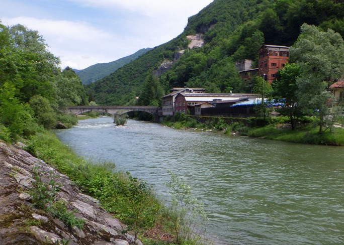 Siccità e poca neve sulle montagne:  in Lombardia mancano oltre 800 milioni di metri cubi d’acqua