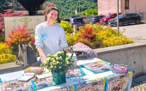 Raccolti oltre 3000 euro a Primaluna e Introbio con le azalee di Fondazione AIRC