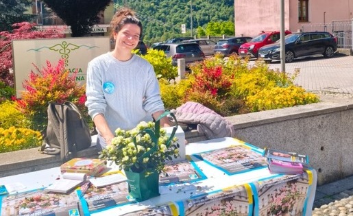 Raccolti oltre 3000 euro a Primaluna e Introbio con le azalee di Fondazione AIRC