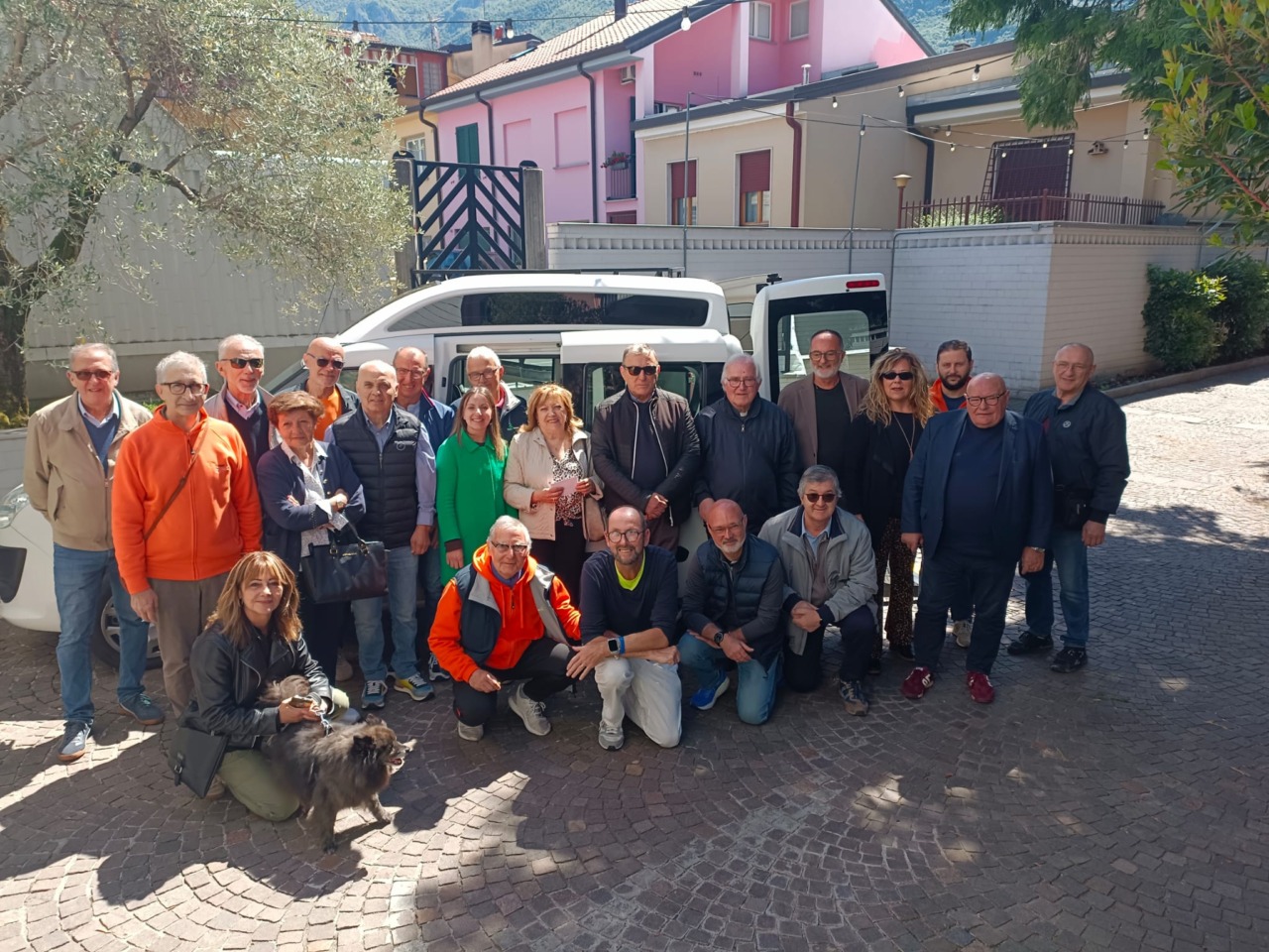Lecco, inaugurata la nuova auto attrezzata per Auser Filo d’Argento