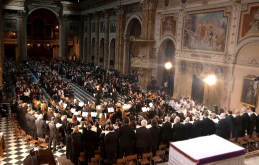 Haydn risuona a Lecco: debutta lo “Stabat Mater” con 80 ben esecutori