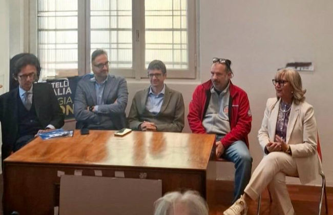 Lecco, incontro sul progetto del porto con Filippo Boscagli