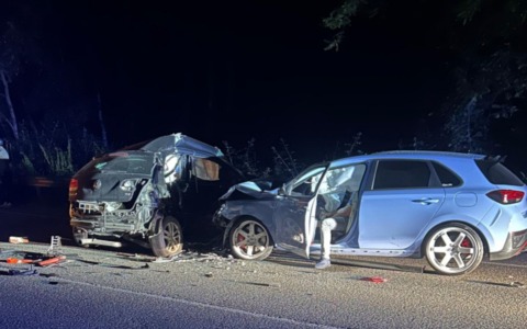 Drammatico schianto nella notte, morto un 35enne