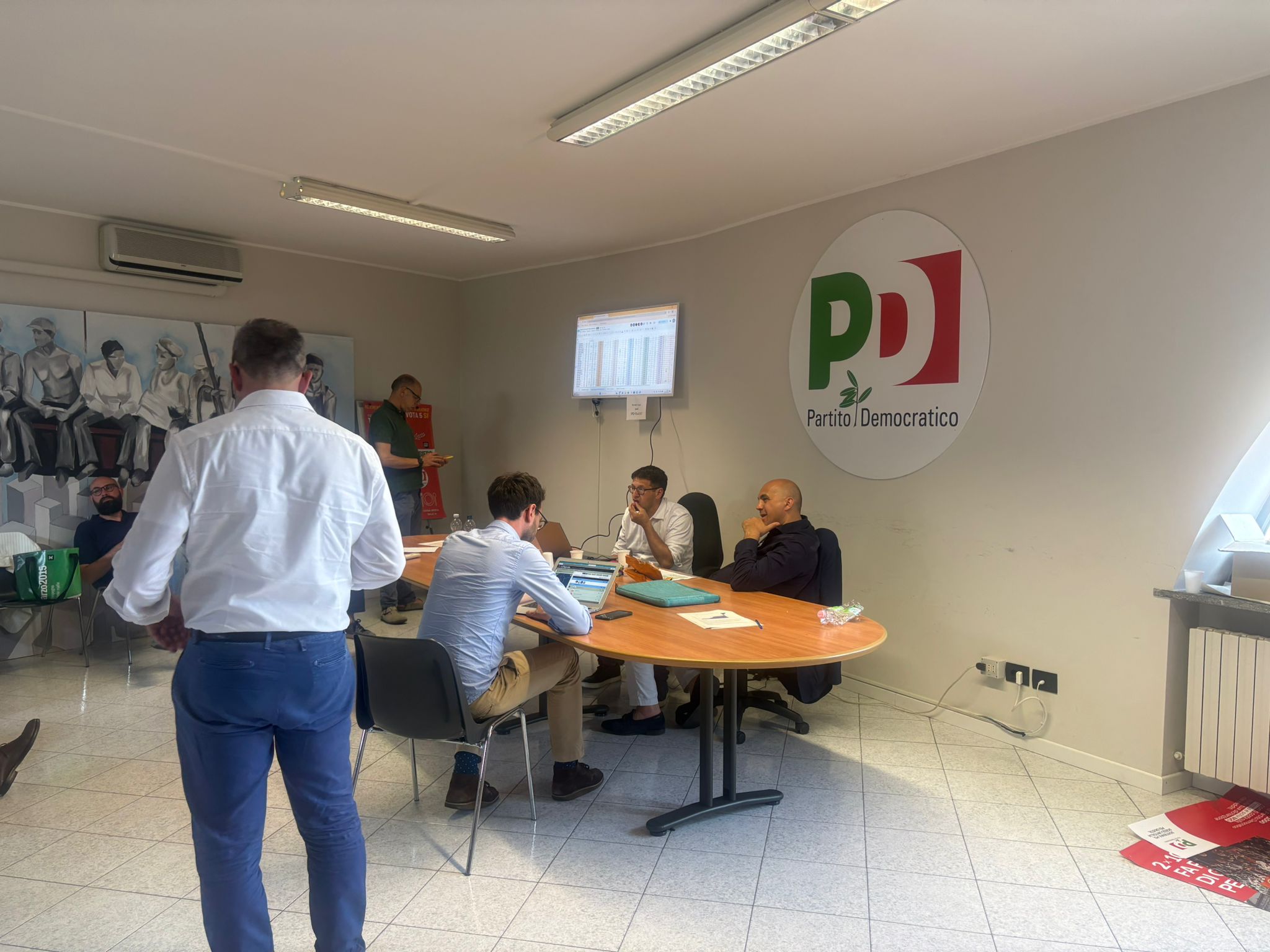 Elezioni Lecco 2026 - Sede Pd candidato Mauro Gattinoni