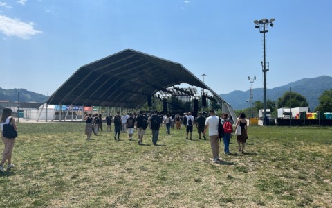 Nameless Festival a Lecco: divieto di vetro, metallo e spray urticanti nelle aree dell’evento