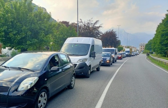 Studio sul traffico sull’asse Civate–Pescate (ponti compresi): incarico da 50mila euro