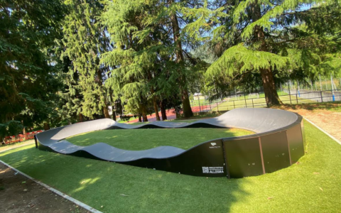 Parco Due Mani, nuova vita all’area sportiva con la pista pump track