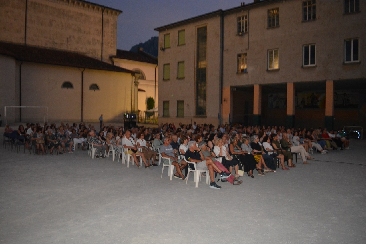 “Ma che film la vita!”: successo di pubblico per la prima serata, prossimo appuntamento il 30 giugno