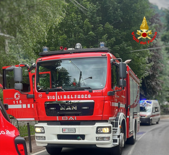 Ballabio, incendio in cucina in località Cavallino