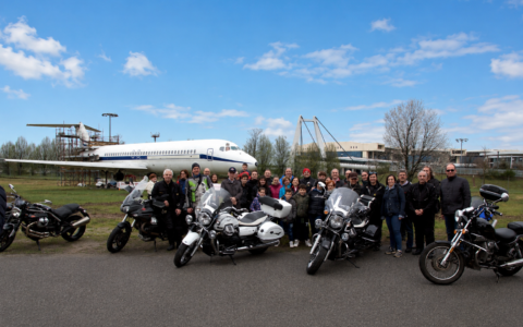 Nella terra della Moto Guzzi nascono gli “Angeli in Sella”: a Regoledo il primo raduno dei biker volontari di Sacra Famiglia