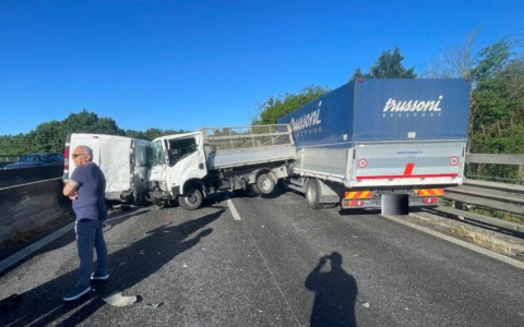 Ss36: incidente prima di Arosio, traffico intenso in direzione Milano