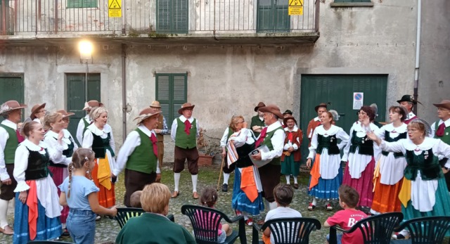 Grande successo all’evento “4 Lati di Cielo”: centro storico in festa tra musica e sapori