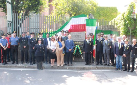 Lecco ricorda il maresciallo capo Francesco Centrone: deposta la corona d’alloro