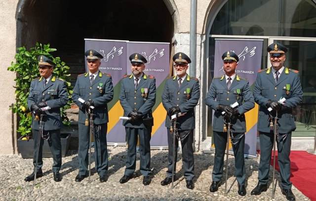 Lecco celebra il 252° anniversario della Guardia di Finanza: premiati i militari che si sono distinti in servizio