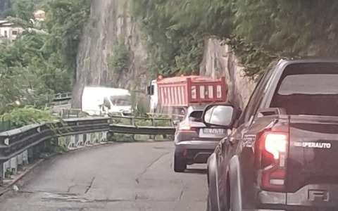 Oliveto Lario: “Troppi mezzi pesanti sulla ex Ss583”
