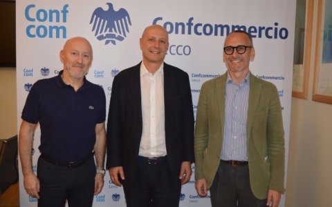 Il sottosegretario regionale Mauro Piazza in visita a Confcommercio Lecco