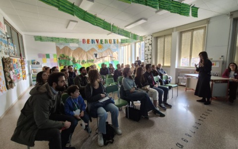 Inglese, animali, teatro e ponti all’Open Day della “Pietro Scola”