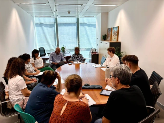 Lecco, più risorse per l’assistenza educativa scolastica: assegnate 775 ore per gli studenti con disabilità