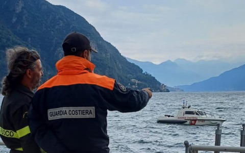 Turista olandese disperso nel lago a Menaggio: riprese alle prime luci dell’alba le ricerche