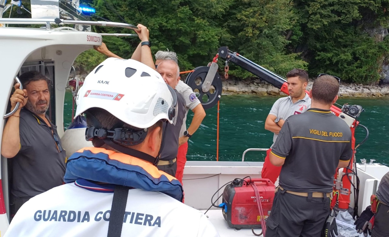 Recuperato il corpo del turista olandese disperso nel lago a Menaggio
