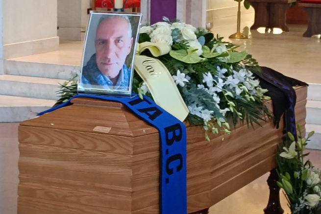 Calolziocorte, commosso addio a Kenni, trovato senza vita nell’Adda