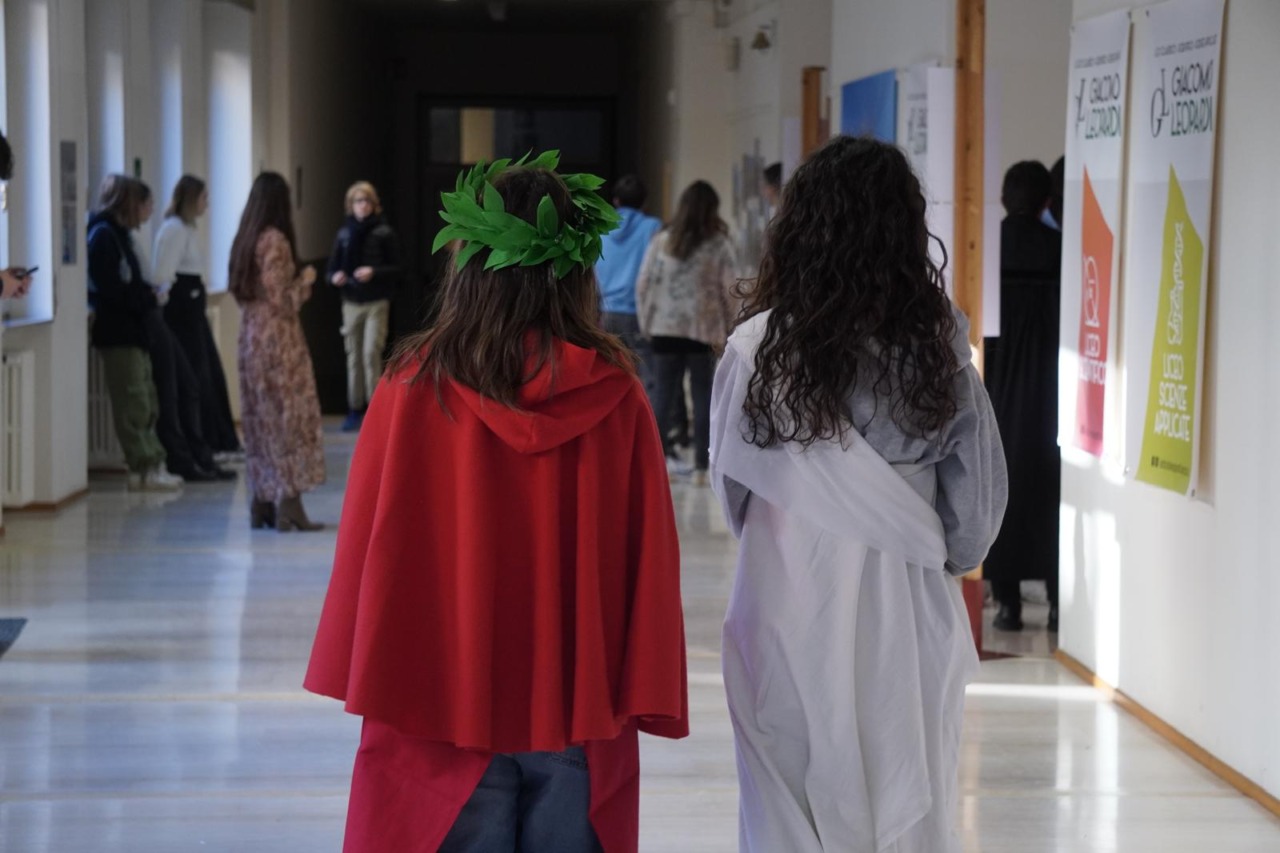 Rivoluzione al liceo Leopardi di Lecco: nasce il classico della comunicazione