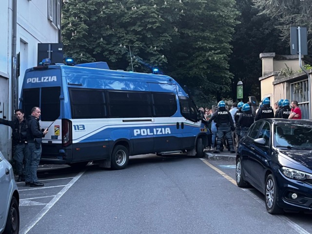 Sanzioni agli antifascisti a Lecco: il S.A.P. difende la Questura, è scontro politico