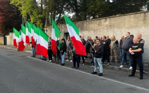 Lecco: contestazione alla commemorazione dei repubblichini, multati gli antifa