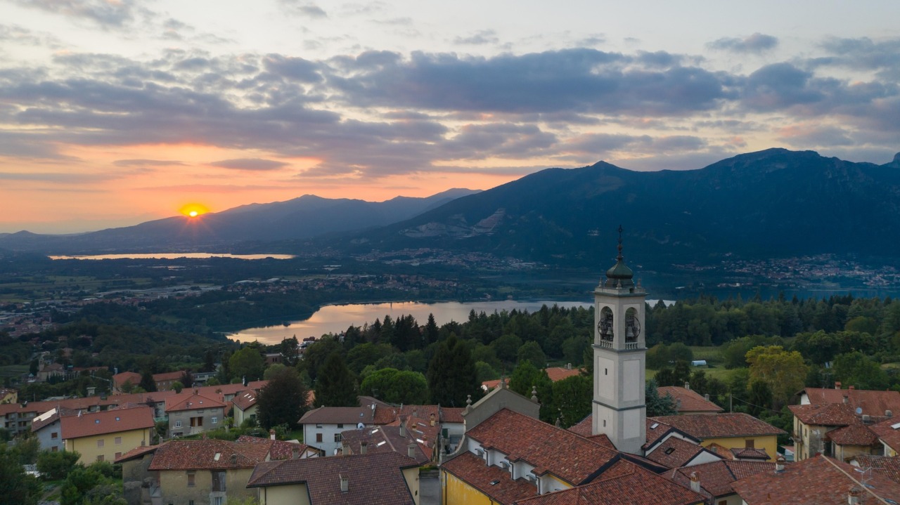 I commercianti del Lago di Lecco ripensano strategie per contrastare furti e gestire i picchi turistici