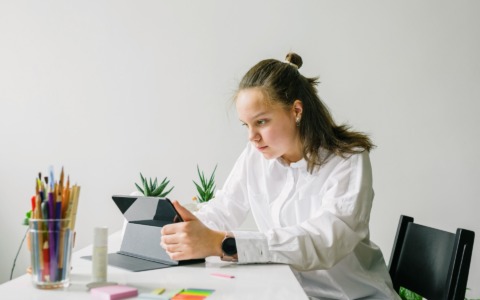 Ripetizioni online o in presenza? Come scegliere il percorso più adatto a Lecco e provincia