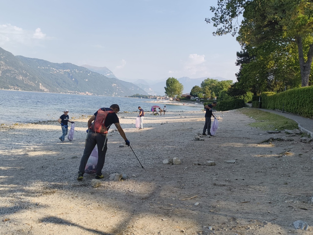 Abbadia: trovata un’anatra morta con una corda al collo in spiaggia