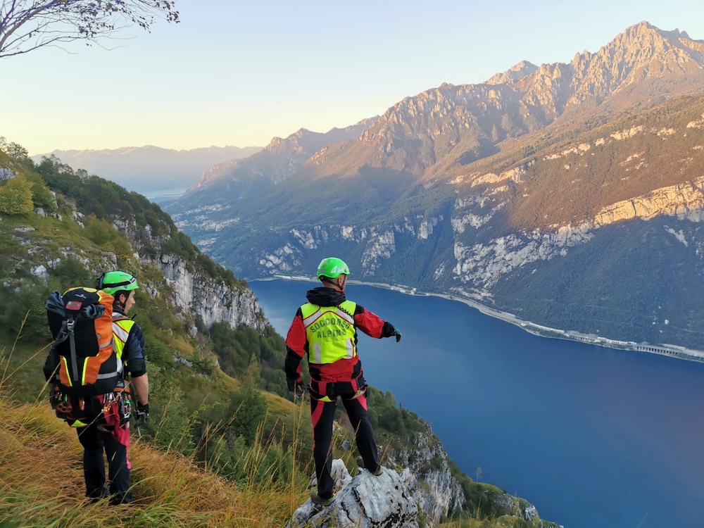 Funghi, primi interventi del Soccorso Alpino in Alta Valsassina: «Servono prudenza e preparazione»