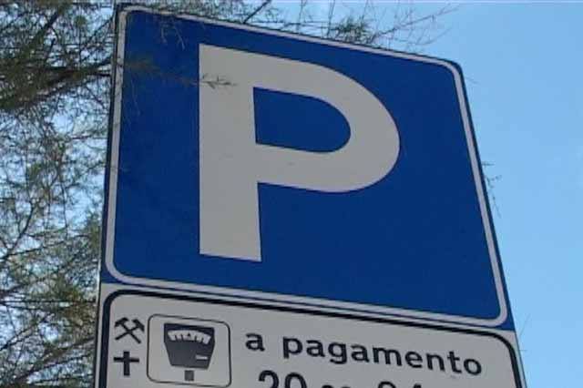 Rogeno, nuovo parcheggio a pagamento in via al Lago